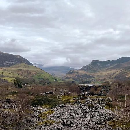 Welsh Holiday Home Sleeps 5 Close To Beaches & Mountains Nantlle ภายนอก รูปภาพ