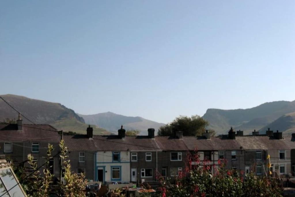 Welsh Holiday Home Sleeps 5 Close To Beaches & Mountains Nantlle ภายนอก รูปภาพ