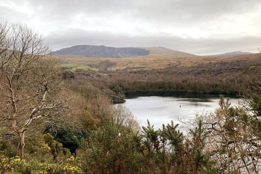 Welsh Holiday Home Sleeps 5 Close To Beaches & Mountains Nantlle ภายนอก รูปภาพ