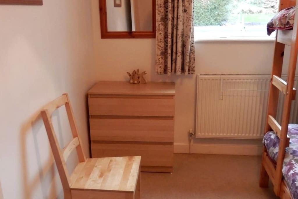 Welsh Holiday Home Sleeps 5 Close To Beaches & Mountains Nantlle ภายนอก รูปภาพ